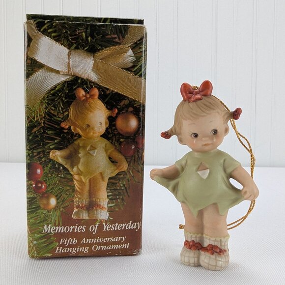 Vintage Enesco Mommy I Teared It Fifth Anniversary Limited Edition Ornament 1992 - Picture 1 of 14